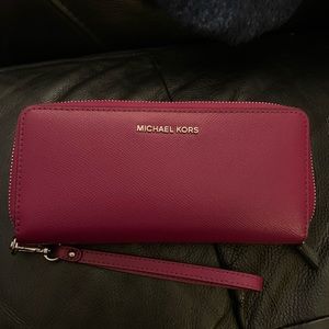 Michael Kors Saffiano Leather Continental Wallet